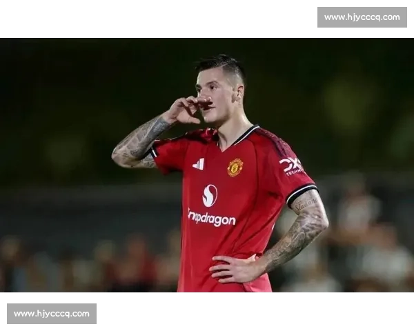 曼联放弃姆贝乌莫!瞄准塞门约或埃泽替代,拒绝支付溢价 曼联放弃姆贝乌莫!瞄准塞门约或埃泽替代,拒绝支付溢价