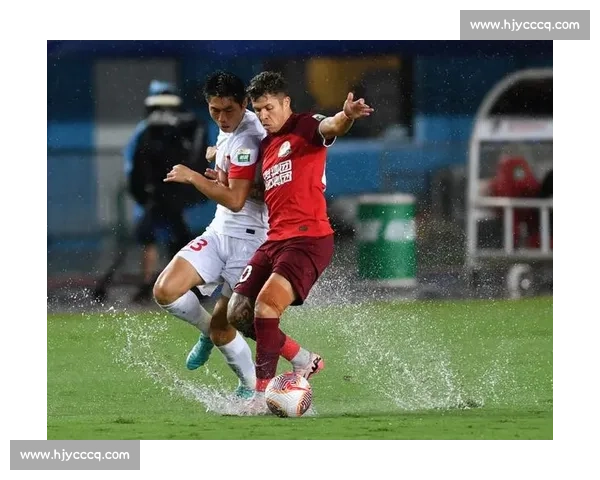 河南队赛前踩场砺兵 酒祖杜康助力冲击海港