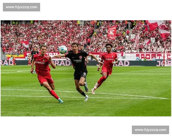 曼联 9 号位争夺战白热化！埃基蒂克成红魔利物浦切尔西三强猎物